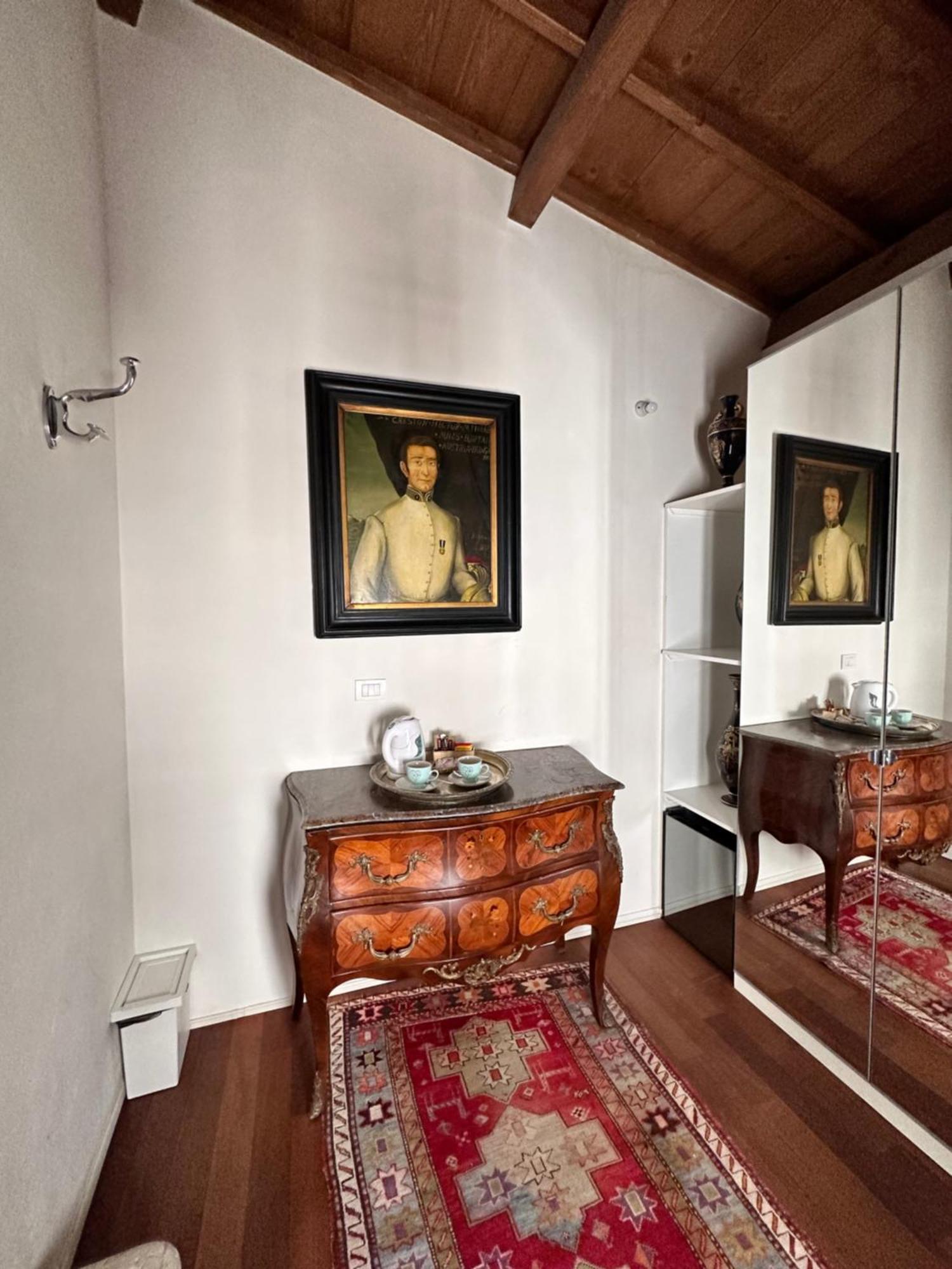 Truly Verona - Delle Erbe Suites ภายนอก รูปภาพ