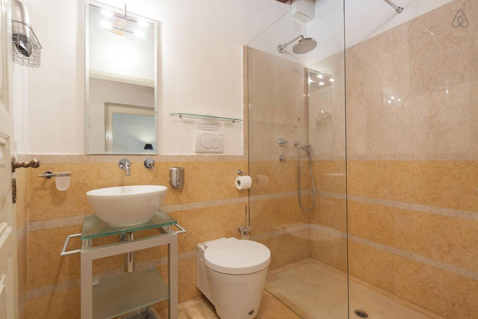 Truly Verona - Delle Erbe Suites ภายนอก รูปภาพ
